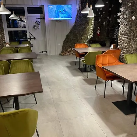 Gutsulska Rodzynka Zajazd Jaremcze